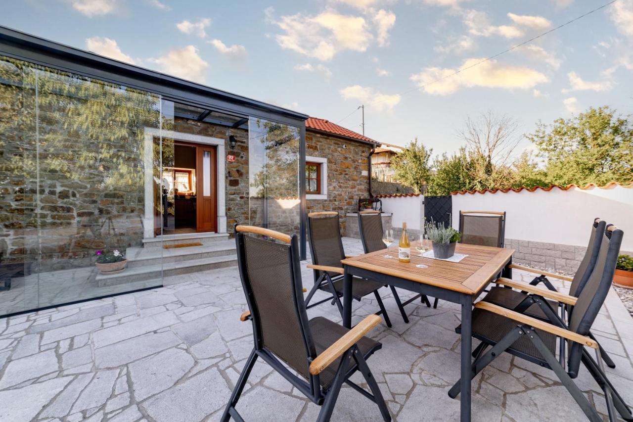 Sunny Hill Vremski Britof